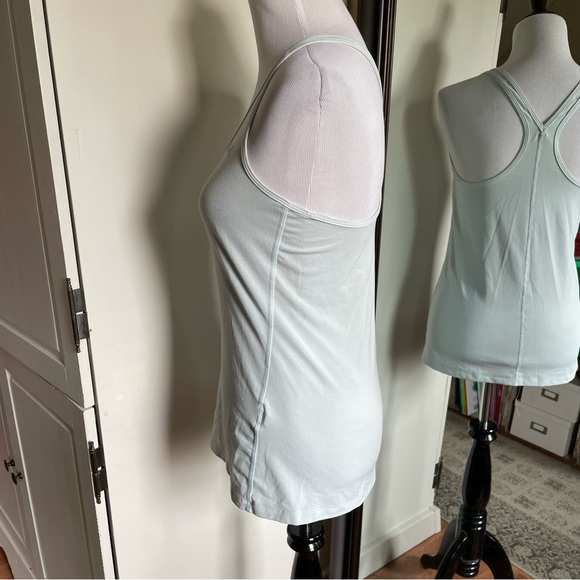 Under Armour Medium Light Blue Tank - Picture 3 of 6